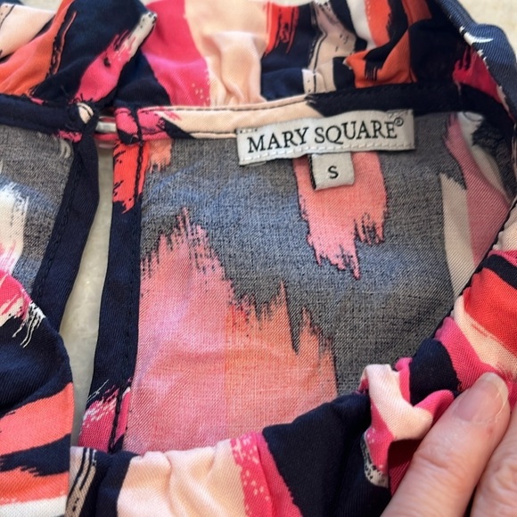 Mary Square‎ Sleeveless Shift Dress | Pink, White, Navy Abstract Design | Small - Picture 8 of 11